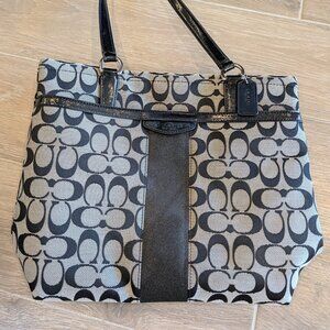 Classic Coach Tote
